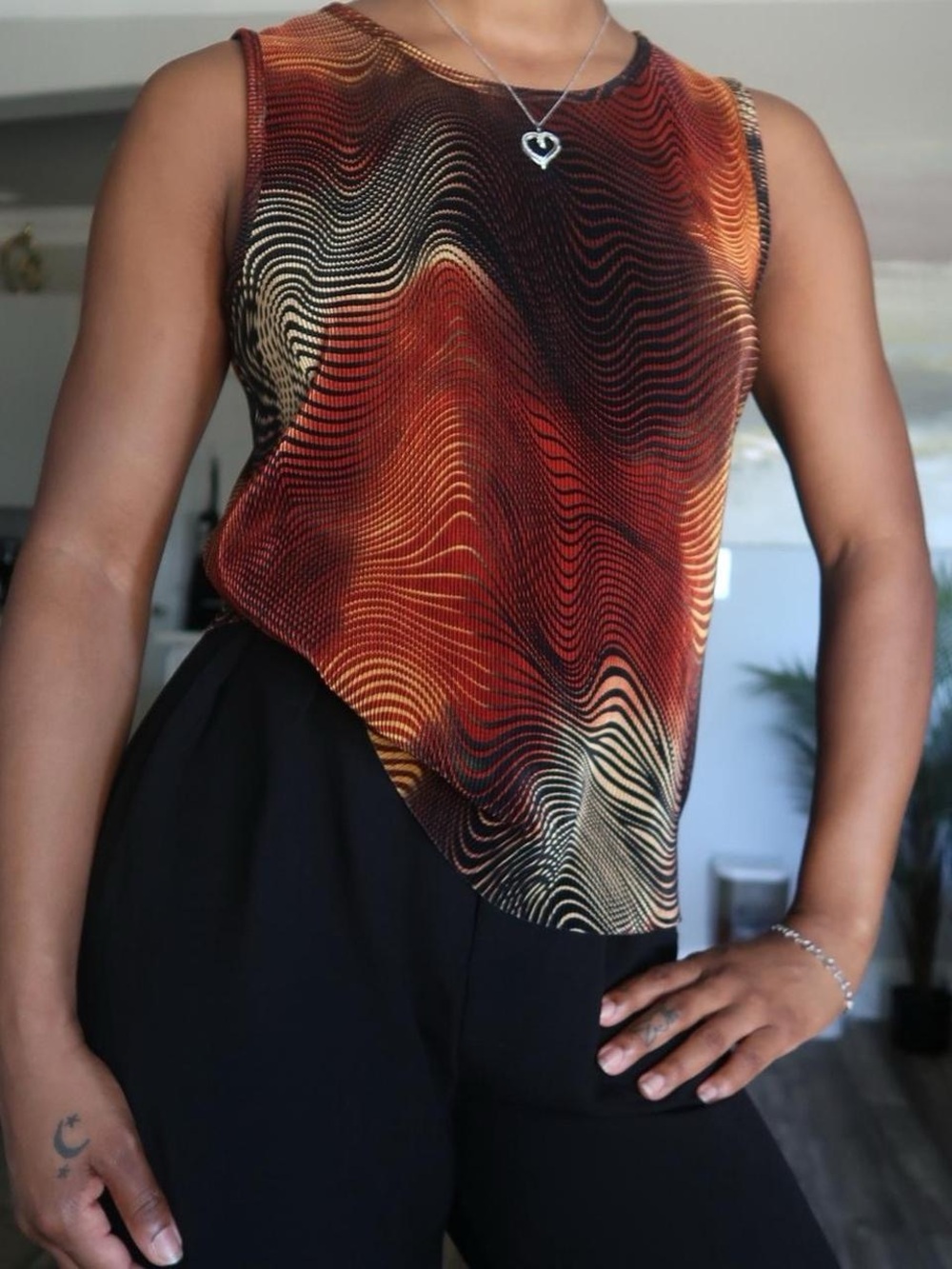 Abstract Wave Print Sleeveless Shell — Burnt Orange & Black